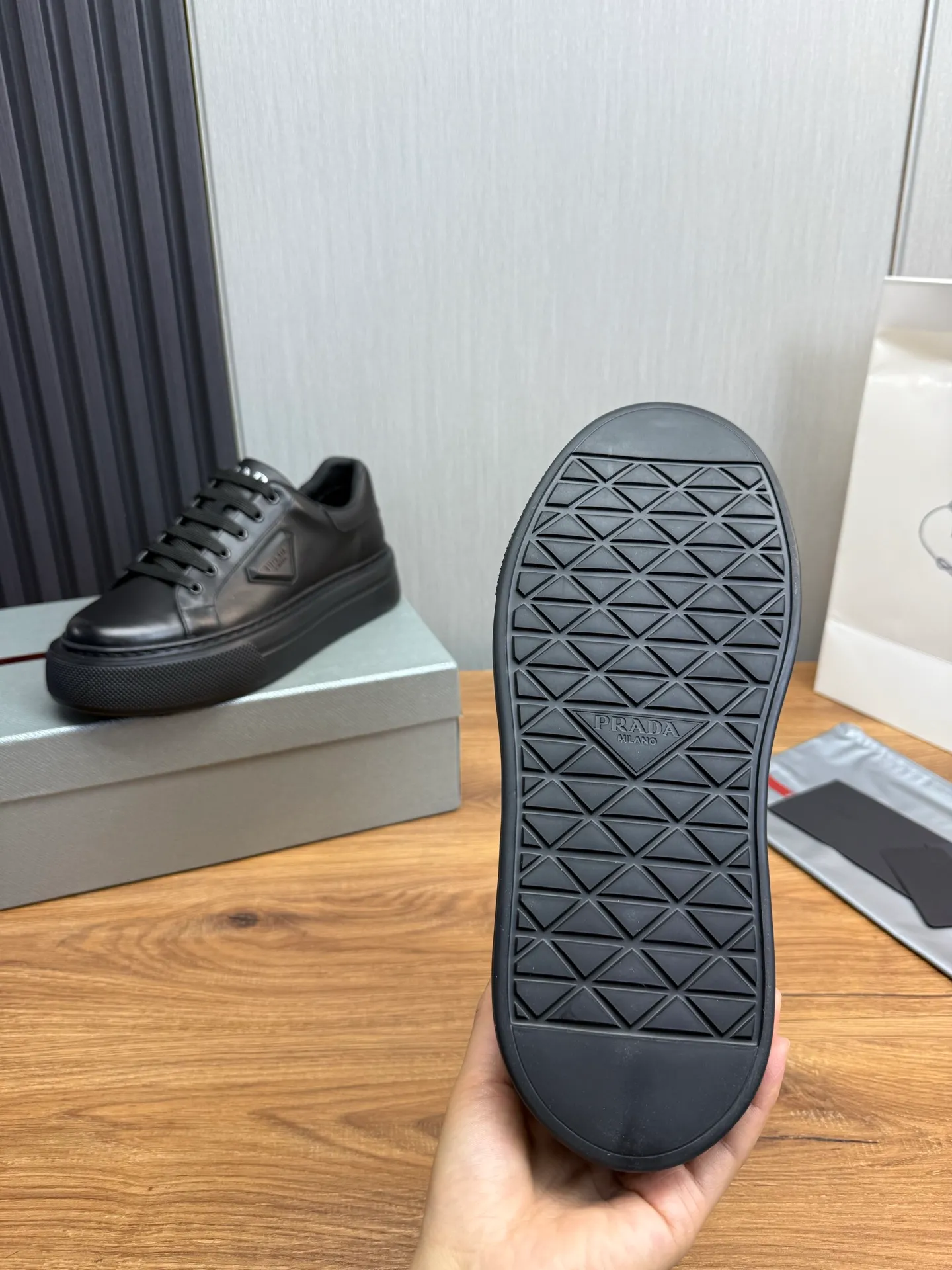 Men's shoes 💰560💰 [PRADA] Men's shoes are popular in the counter, official website is synchronized, 1 high-quality shipment ✔️Original cowhide upper + cowhide lining, 1🆚1 replica, original sole, 38-45 (45 customized, non-refundable)